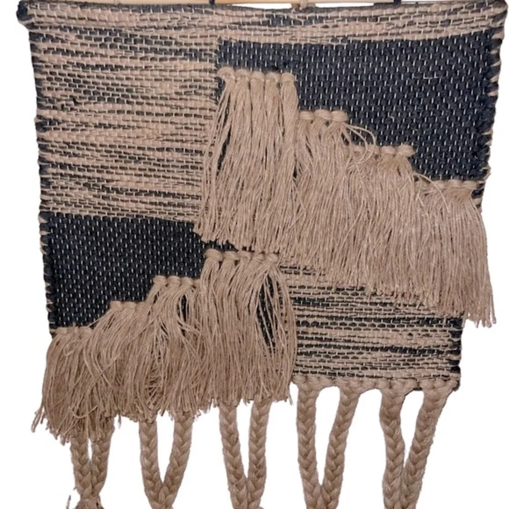 Anthropologie Boho Macrame Wall Decor Hanging Black‎ Natural
